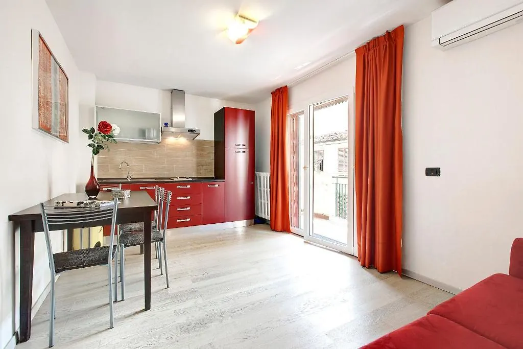 Casa Per Vacanze Liberta Florence Apartment